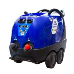 ماكينة البخار الإيطالية  BF4000 VACUUM مدمجة مع مكنسة تعمل بالكهرباء والديزل معا تستخدم  لغسيل السيارات والمصانع والتنظيف الصناعي.